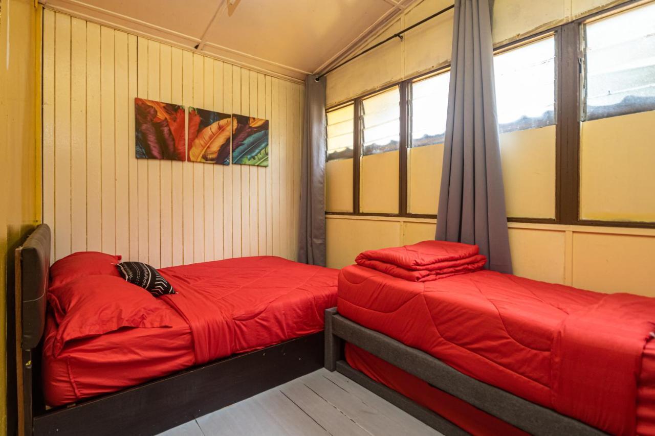 Aiza Homestay Opposite Abang Strawberry Taman Sedia Tanah Rata Kültér fotó